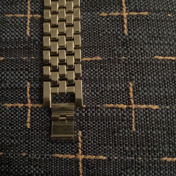 NY&C Watch - Picture 3 of 5